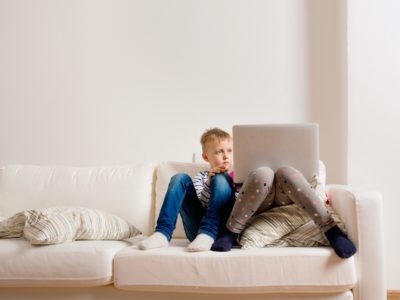 How to protect children from internet dangers 2